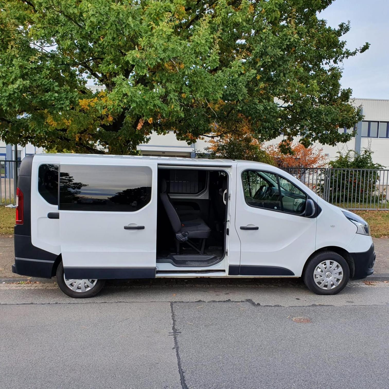 Halle, Top -Preise, 79 Qm Sd Fewo, Eg, Wahlweise Mit 1- 3 Dz, Tv Lounge, Kueche, Bad Wc Einfach Und Gut, Langzeitmieter Vb Preise Halle  Kültér fotó